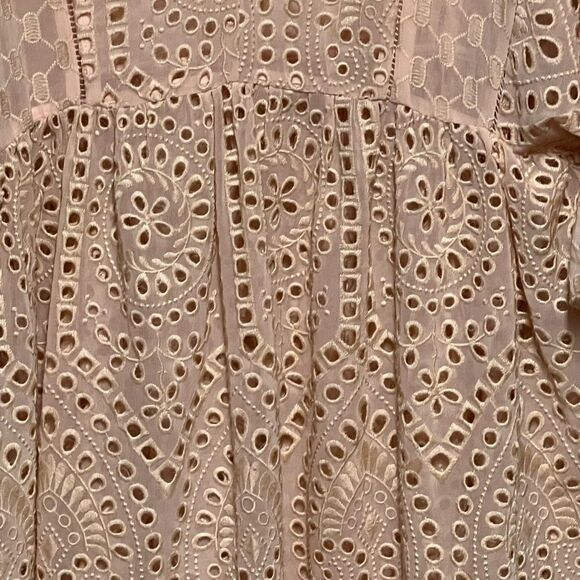 New Anthropologie Akemi+Kin Eyelet Blush Pink Swing Babydoll Style Dress Sz 4 - Picture 12 of 12